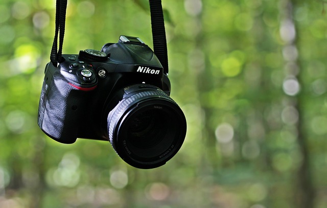 slr-camera-3739242_640.jpg